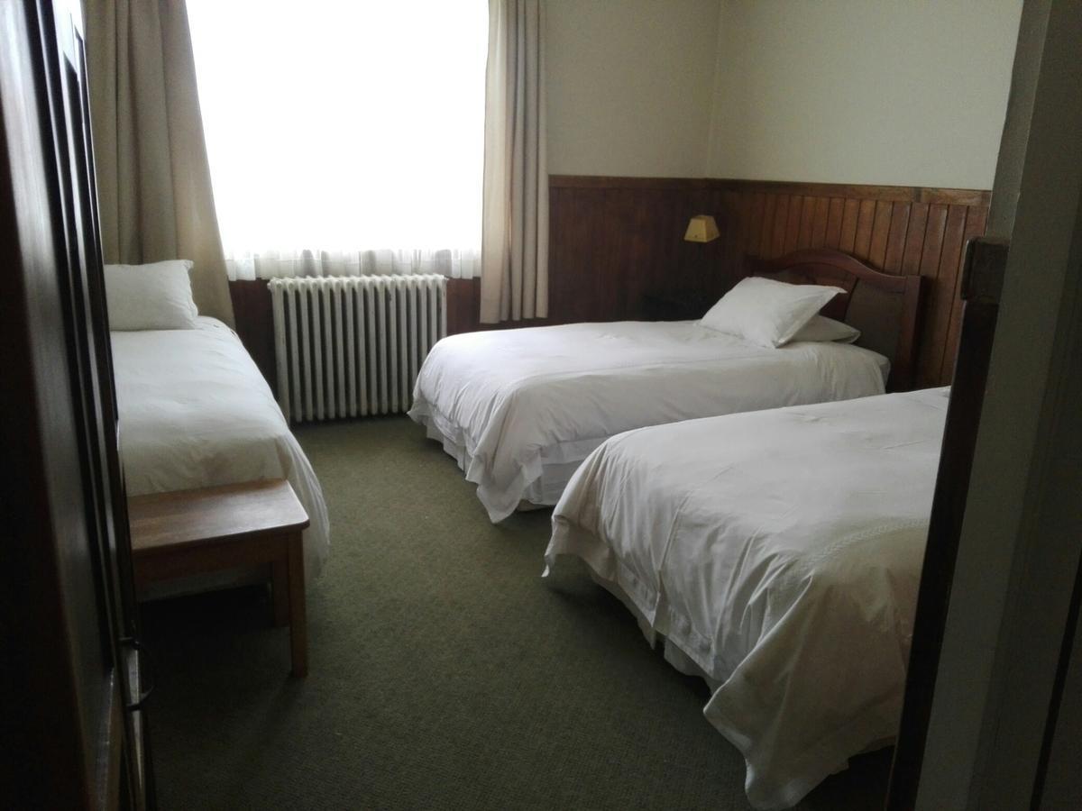 Hostal Oro Fueguino Punta Arenas Ngoại thất bức ảnh