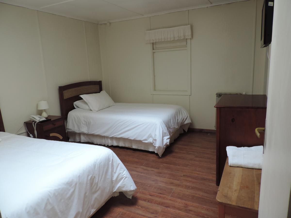 Hostal Oro Fueguino Punta Arenas Ngoại thất bức ảnh