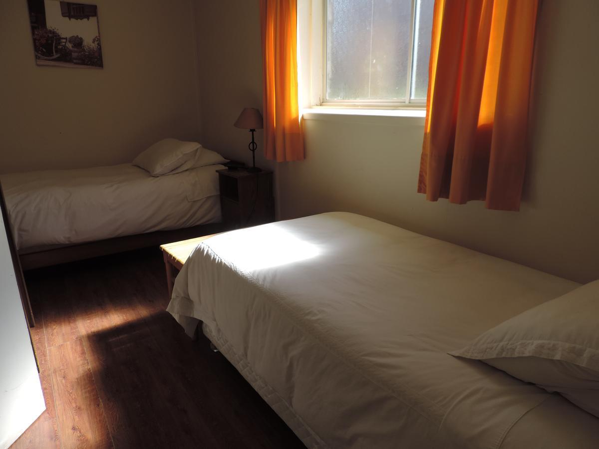 Hostal Oro Fueguino Punta Arenas Ngoại thất bức ảnh