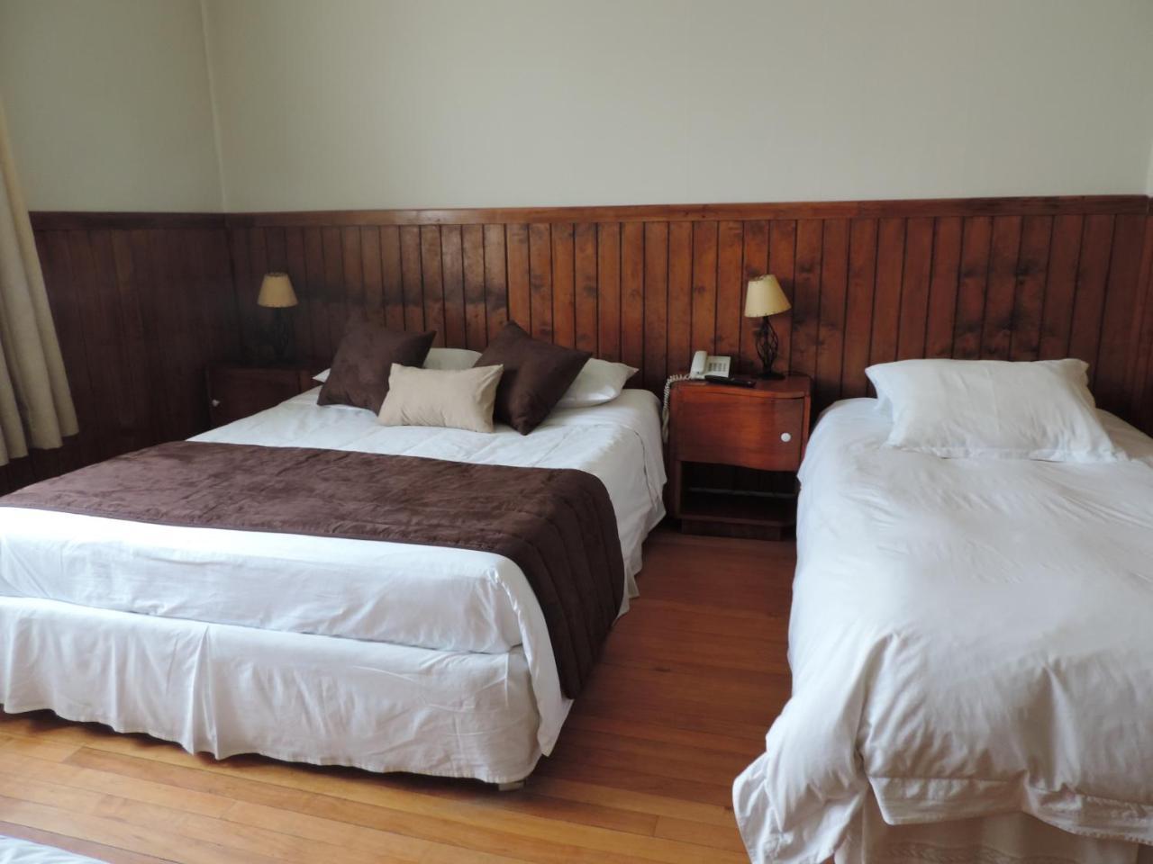 Hostal Oro Fueguino Punta Arenas Ngoại thất bức ảnh