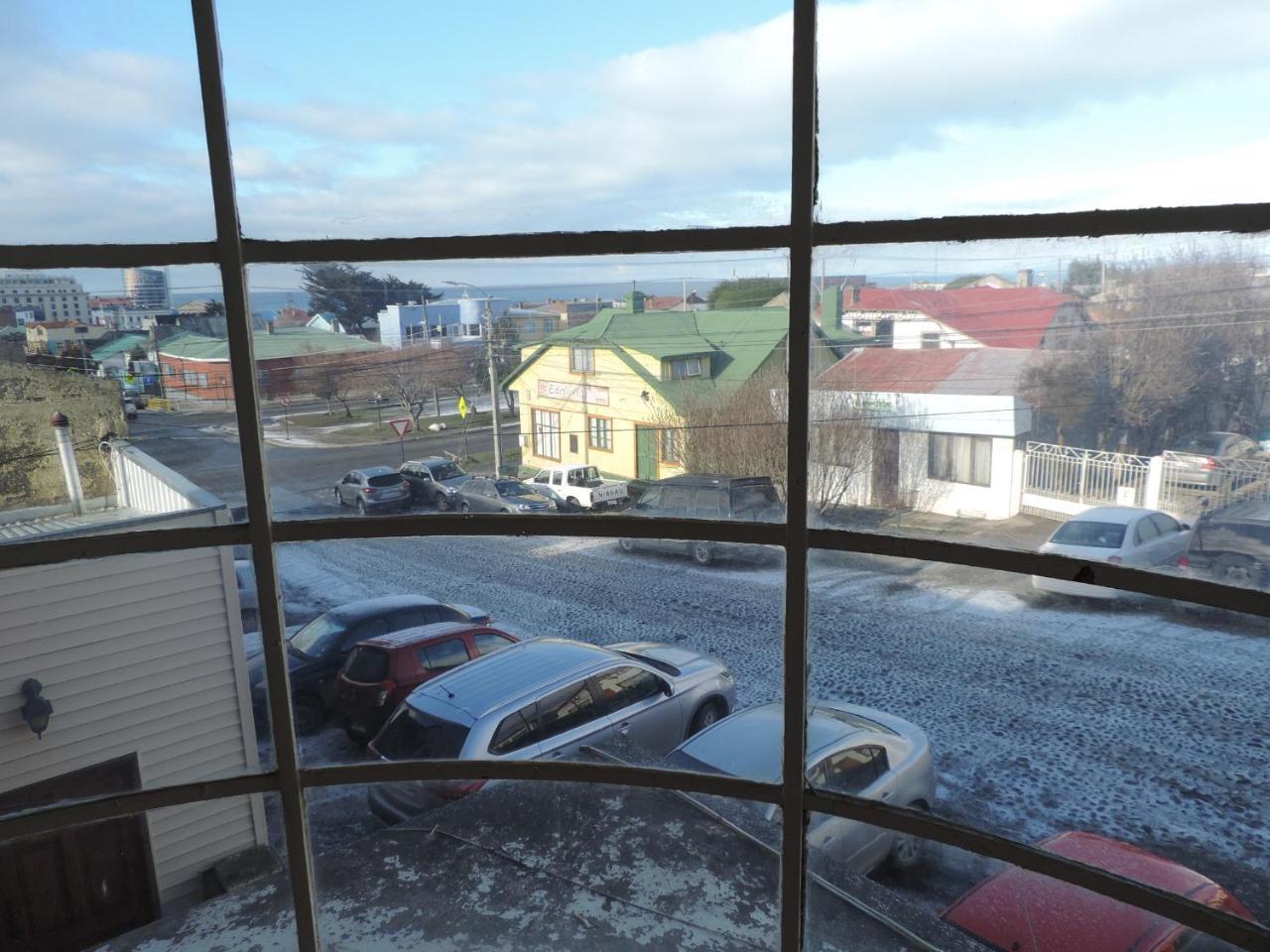 Hostal Oro Fueguino Punta Arenas Ngoại thất bức ảnh